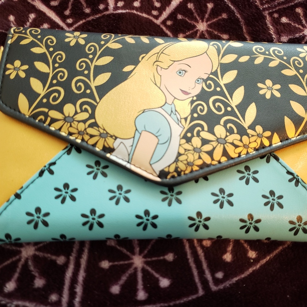 Alice in wonderland wallet